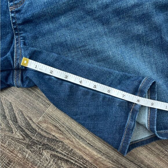 Isabel Maternity Bermuda Shorts Women’s Size 12/31 Blue - Picture 11 of 11